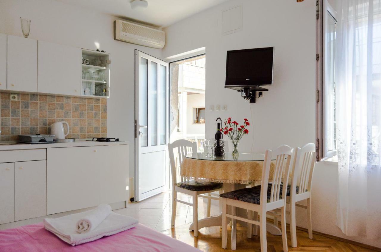 Apartmani Marko Makarska Exterior photo